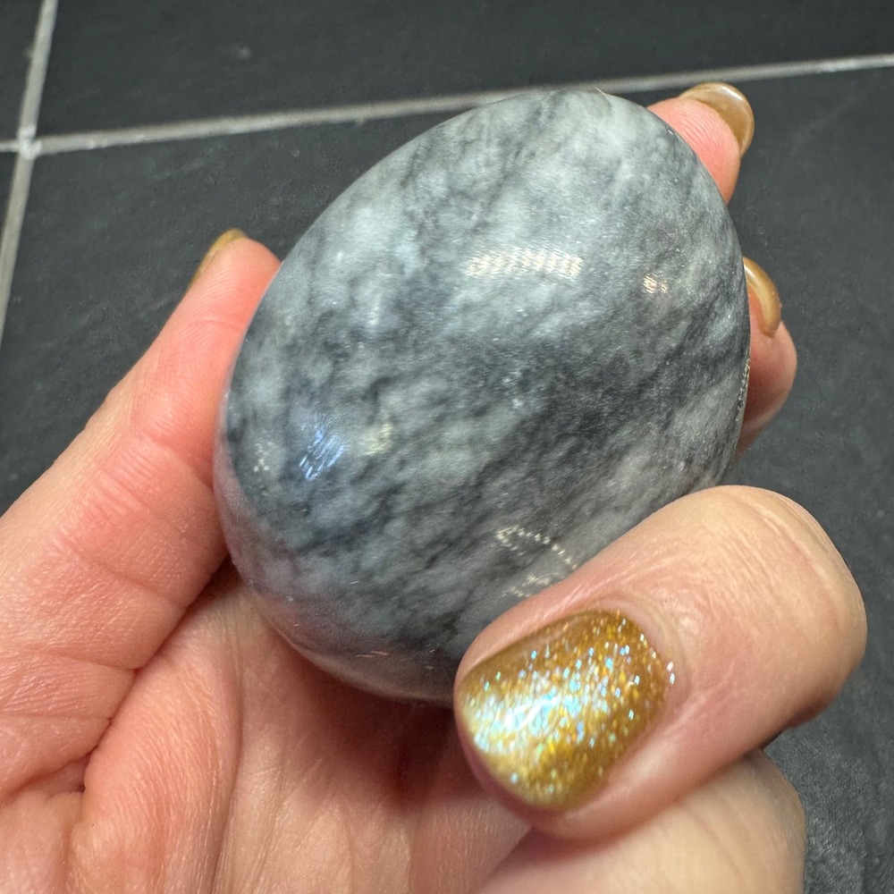 Vintage Etched Grey Marble Stone Egg Hand Carved Landscape Scene Decorative Art - Picture 9 of 9